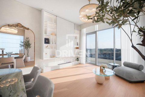 3 bedrooms Apartment in Al Wasl, UAE No. 190257