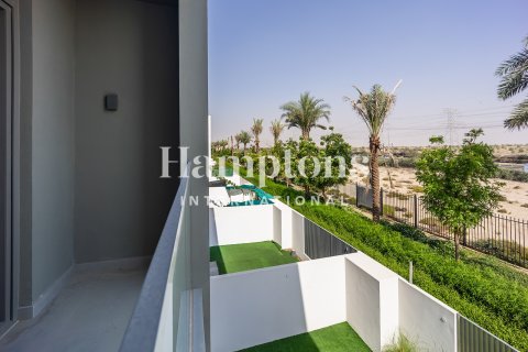 3 bedrooms Townhouse in Ruba, UAE No. 165874 3