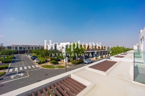 3 bedrooms Townhouse in Ruba, UAE No. 165874 13