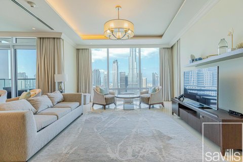 Квартира с 3 спальнями в The Address Residence Fountain Views, ОАЭ №194283 4