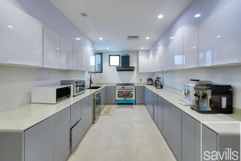 6 bedrooms Villa in Garden Homes, UAE No. 194286 13