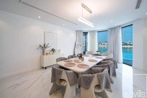 6 bedrooms Villa in Garden Homes, UAE No. 194286 11