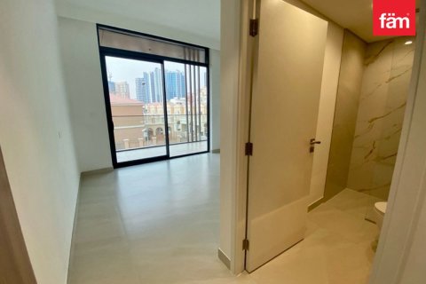 2 bedrooms Apartment in Dubai, UAE No. 185161 8