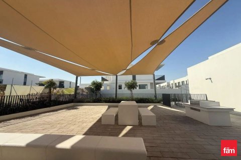 Таунхаус с 3 спальнями в Дубай, ОАЭ №145432 13