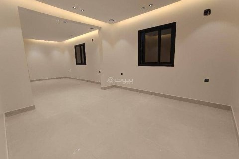 Apartment de 4 dormitorios en Riyadh, Saudi Arabia No. 99586 8