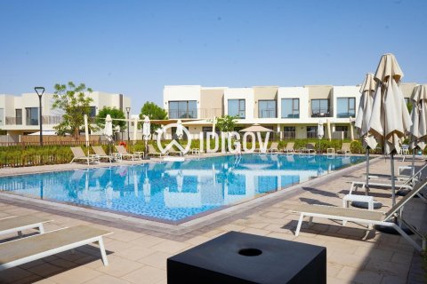 4 bedrooms Villa in EMAAR South, UAE No. 184622