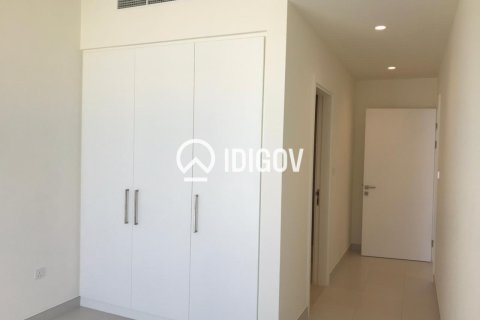 4 bedrooms Villa in EMAAR South, UAE No. 184622 17