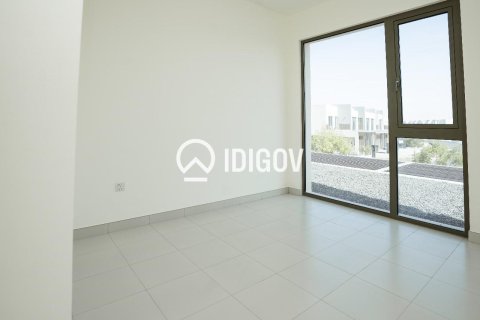 4 bedrooms Villa in EMAAR South, UAE No. 184622 14