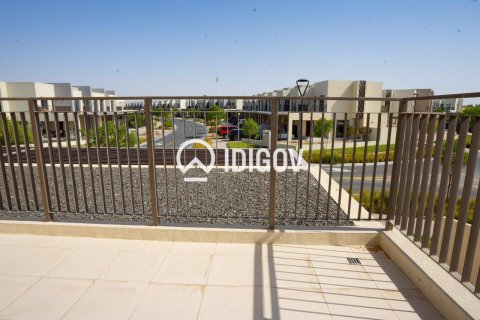 4 bedrooms Villa in EMAAR South, UAE No. 184622 20