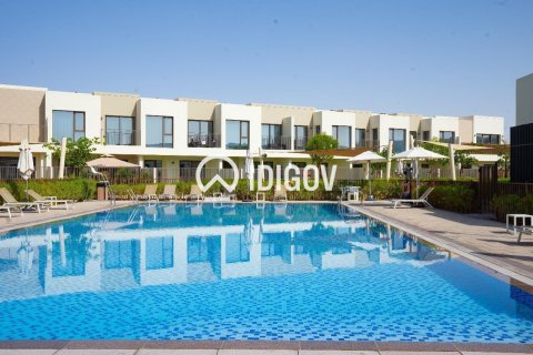 4 bedrooms Villa in EMAAR South, UAE No. 184622 25