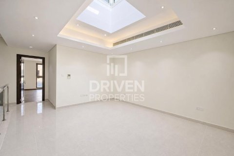 4 bedrooms Villa in Meydan, UAE No. 204001 17