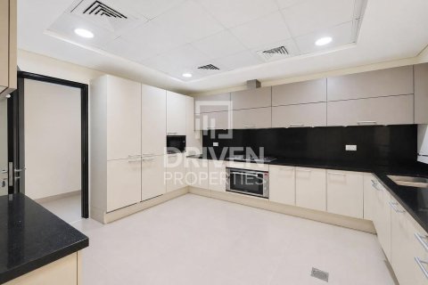 4 bedrooms Villa in Meydan, UAE No. 204001 22