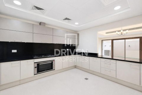 4 bedrooms Villa in Meydan, UAE No. 204001 21