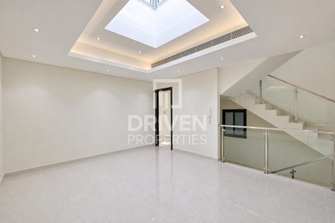 4 bedrooms Villa in Meydan, UAE No. 204001 6