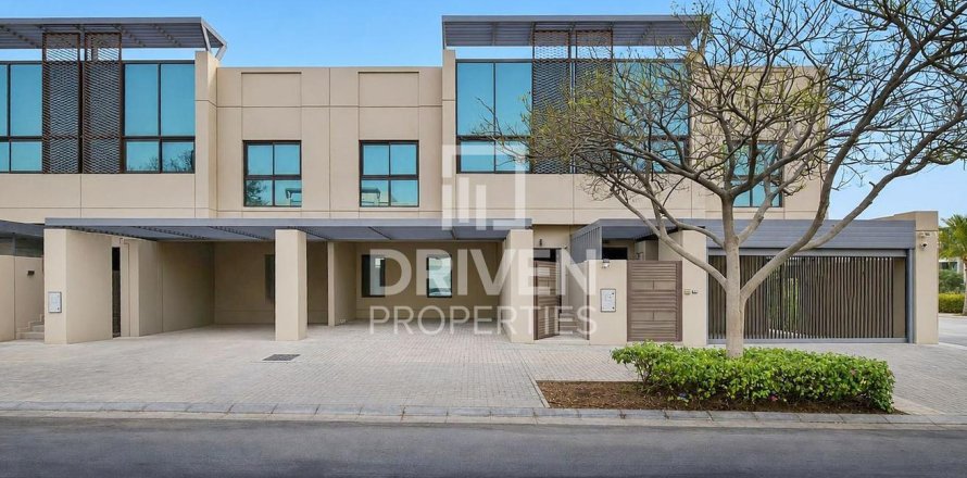 4 bedrooms Villa in Meydan, UAE No. 204001
