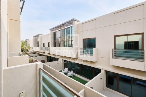 4 bedrooms Villa in Meydan, UAE No. 204001 24