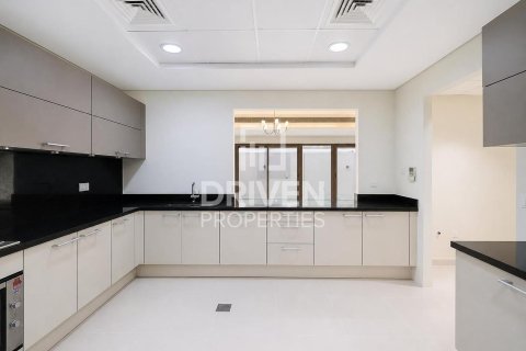 4 bedrooms Villa in Meydan, UAE No. 204001 20
