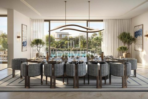 6 bedrooms Villa in Dubai, UAE No. 203998 5