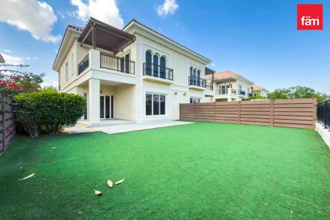 Вилла с 4 спальнями в Дубай, ОАЭ №141465 11