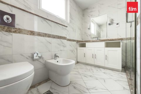 Вилла с 4 спальнями в Дубай, ОАЭ №141465 18