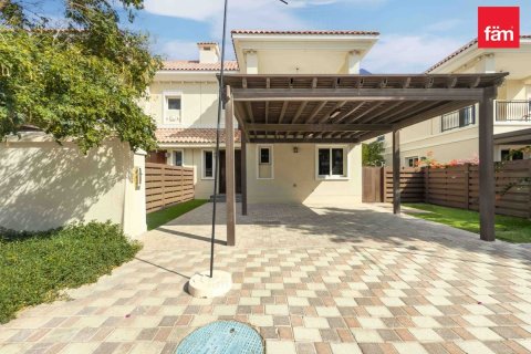 Вилла с 4 спальнями в Дубай, ОАЭ №141465 26