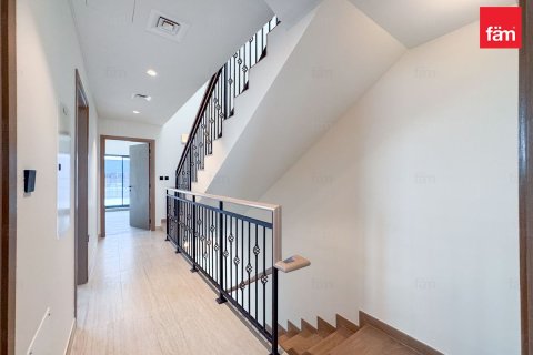 Вилла с 4 спальнями в Дубай, ОАЭ №141459 16