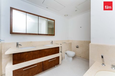 Квартира с 2 спальнями в Даунтаун Дубай (Даунтаун Бурдж Дубай), ОАЭ №186311 21