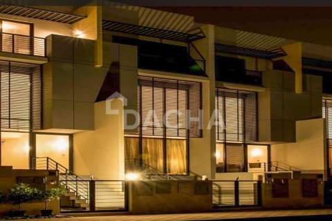 Townhouse de 3 chambres à District 12, UAE No. 161167 12
