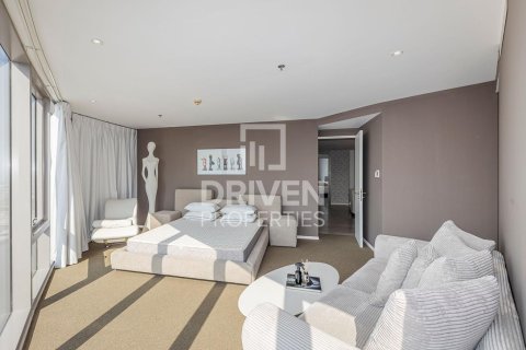 Appartement de 3 chambres à D1 Tower, UAE No. 201719 5