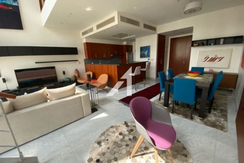 Apartment de 2 dormitorios en Central Park Tower, UAE No. 144737 11