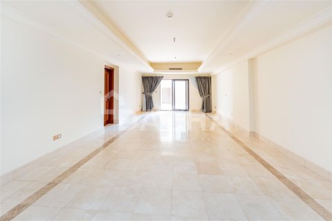 3 bedrooms Townhouse in The Fairmont Palm Residence South, UAE No. 25344 8