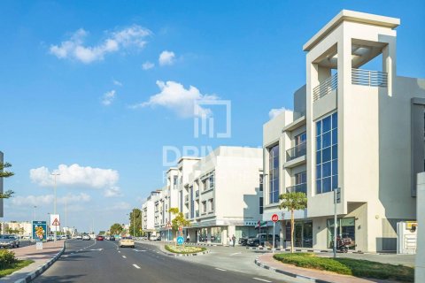 2 bedrooms Apartment in Umm Al Sheif, UAE No. 193670 11