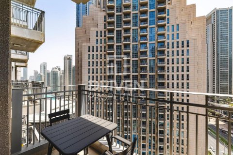 Квартира с 1 спальней в Standpoint Towers, ОАЭ №193674 5