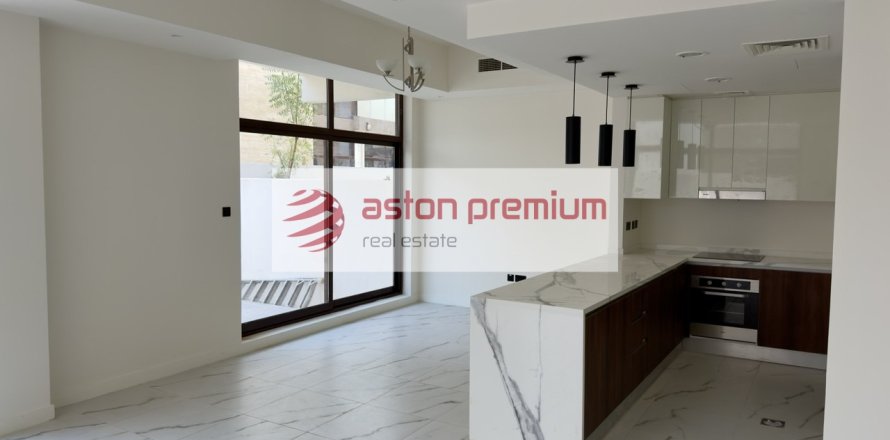 Villa de 4 chambres à Wadi Al Safa 3, UAE No. 140840