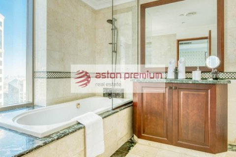 Appartement de 4 chambres à Jumeirah Beach Residence, UAE No. 140835 17