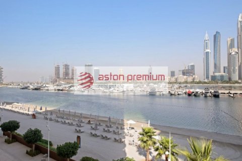 Appartement de 3 chambres à EMAAR Beachfront, UAE No. 140838 14