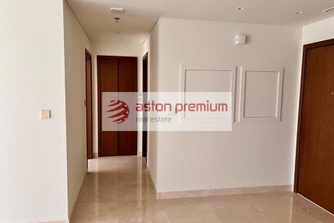 Appartement de 1 chambre à EMAAR Beachfront, UAE No. 140837 7