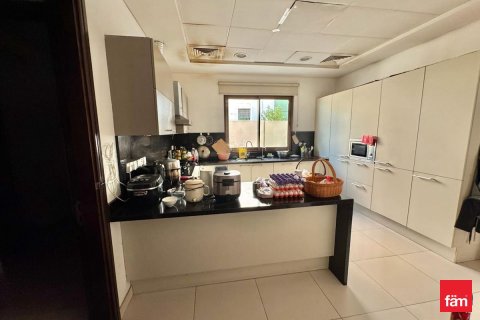 Villa de 5 dormitorios en Dubai, UAE No. 125366 12