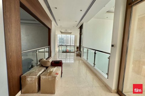 Villa de 5 dormitorios en Dubai, UAE No. 125366 22