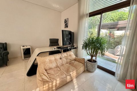 Villa de 5 dormitorios en Dubai, UAE No. 125366 14