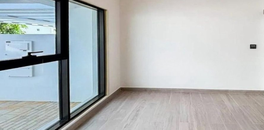 Таунхаус с 4 спальнями в Дубай, ОАЭ №137462