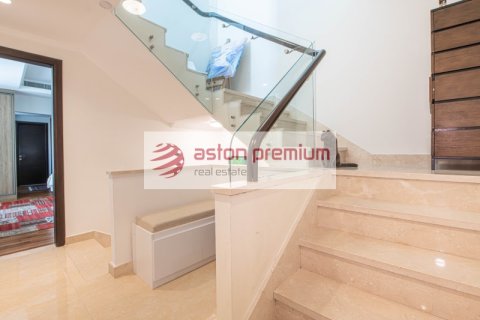 5 bedrooms Villa in The Sustainable City, UAE No. 164273 15