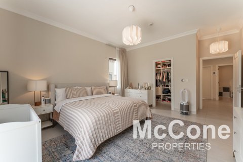 4 bedrooms Villa in Palma, UAE No. 74624 15