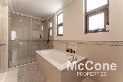 4 bedrooms Villa in Palma, UAE No. 74624 17