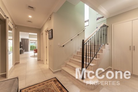 4 bedrooms Villa in Palma, UAE No. 74624 9