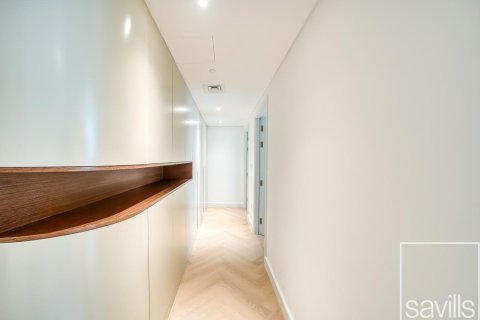 Apartment de 2 dormitorios en BLVD Heights, UAE No. 203701 17