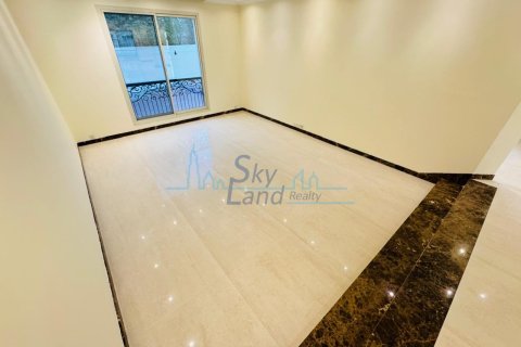 Villa de 5 dormitorios No. 120015 11