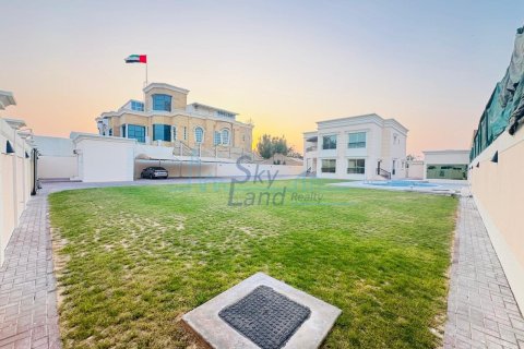 Villa de 5 dormitorios No. 120015 19