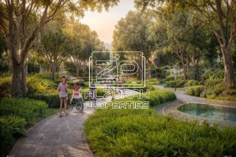 Villa de 4 dormitorios en Al Suyoh Suburb, UAE No. 154308 7