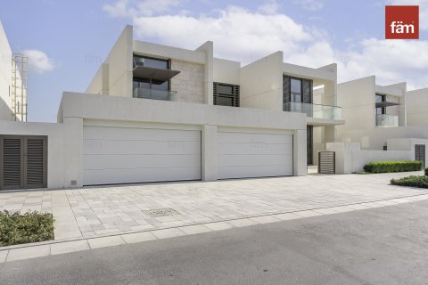 Вилла с 6 спальнями в Дубай, ОАЭ №137236 14